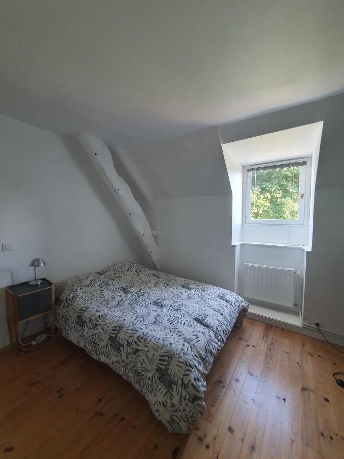 Maison En Pierre Dans Son Nid De Verdure Roz-Landrieux Bagian luar foto